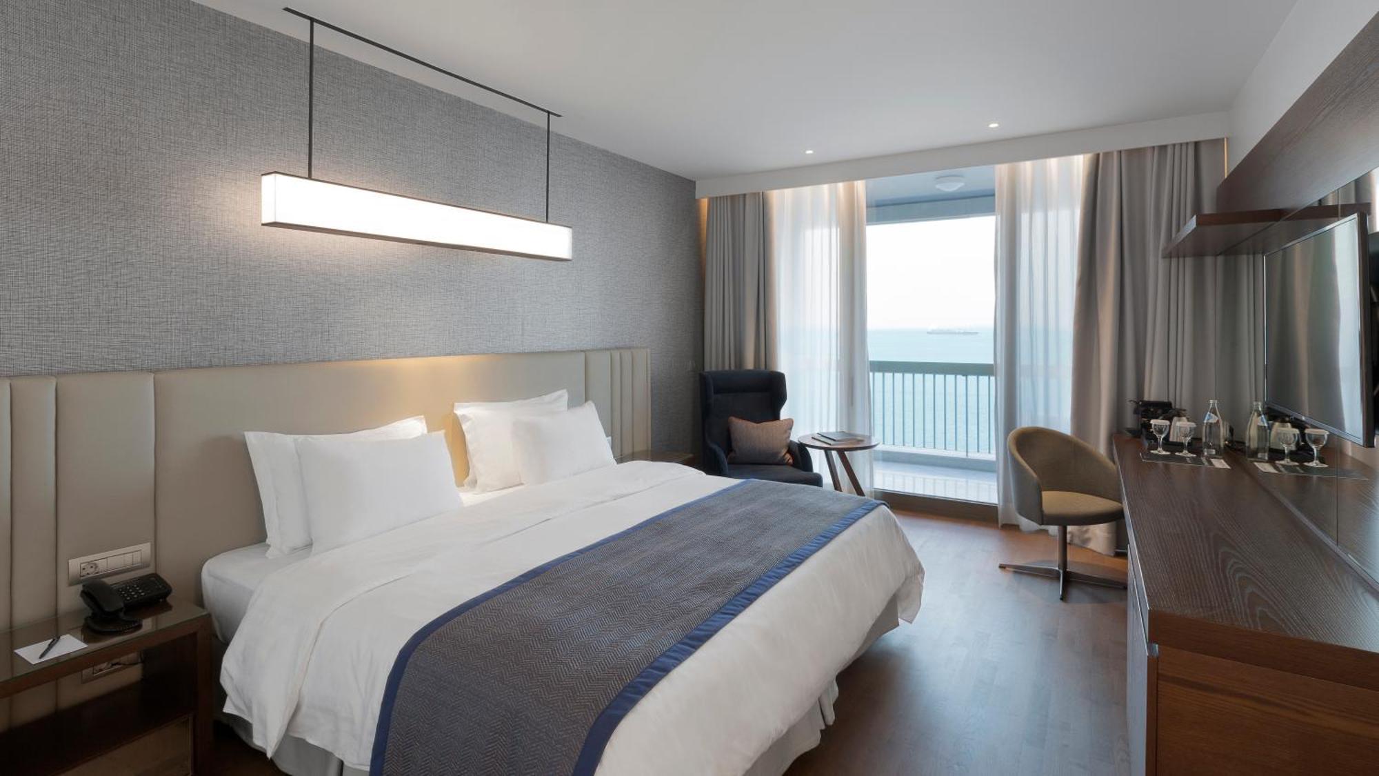 Executive Double Room Sea View,719352346:JPEG